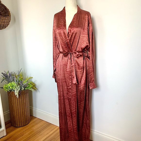 Silk Printed Flowy Kimono Robe Duster